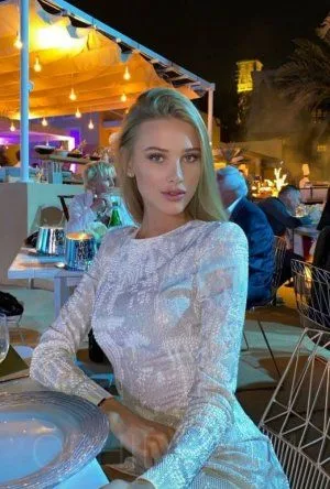 Mindy escort Essen